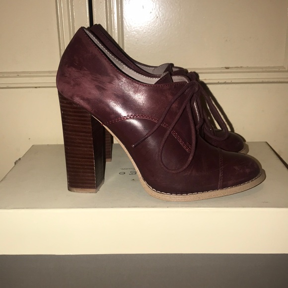 burgundy oxford heels